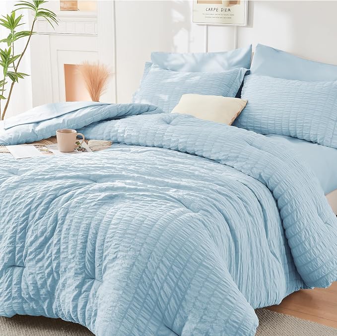 HYMOKEGE Lake Blue Duvet Cover Queen Size, Ultra Soft 3-Piece Seersucker Duvet - Image 4