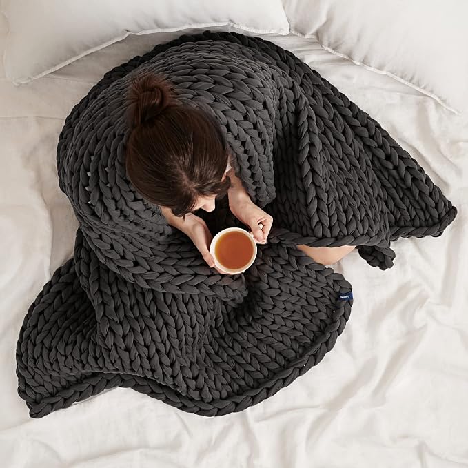 Bearaby Cotton Hand-Knit Weighted Blankets - Image 8