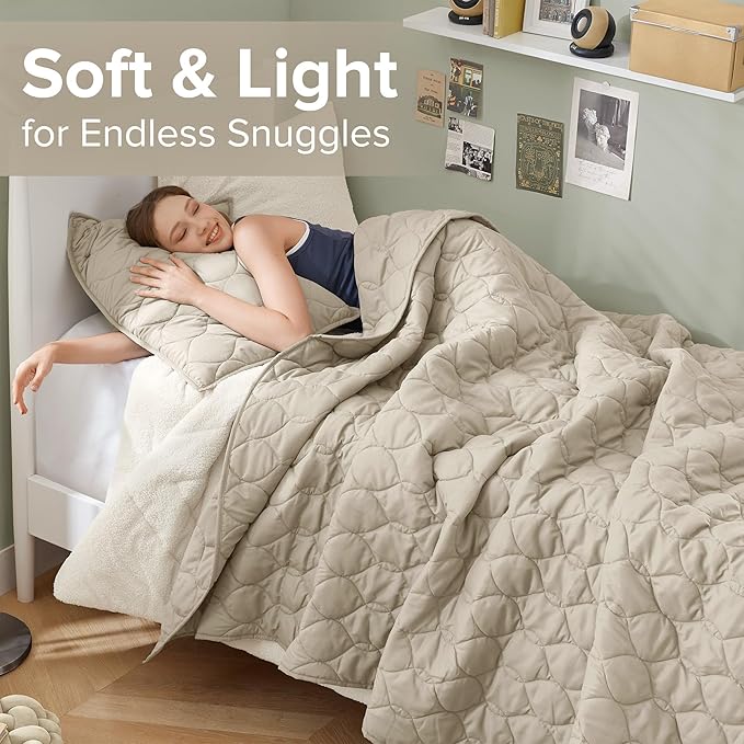 Comfort Spaces Twin Quilt Set Modern Reversible Ogee Coverlet Twin Bedding Set - Image 6