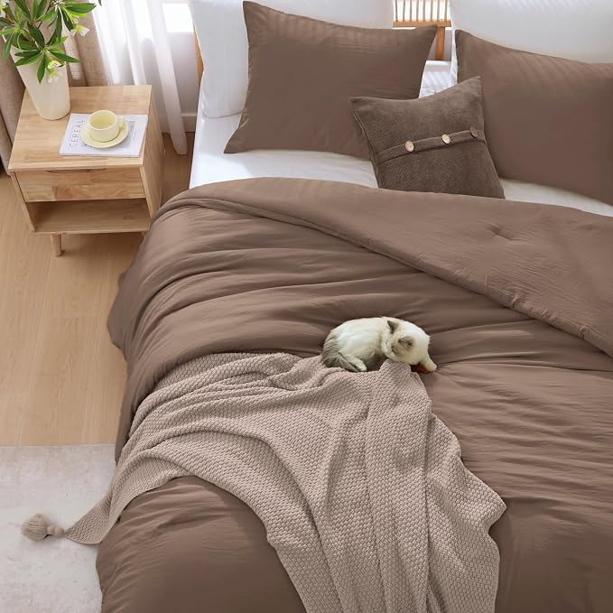 WRENSONGE Full Size Comforter Sets - Image 8