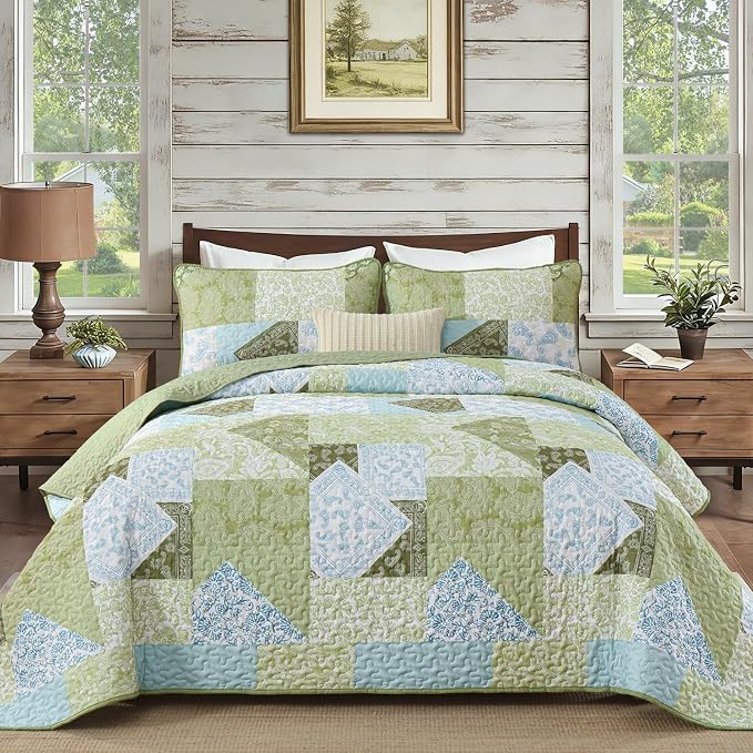 Mybedsoul Patchwork Quilt King Size, Soft Sage Green Paisley Floral King by Mybedsoul