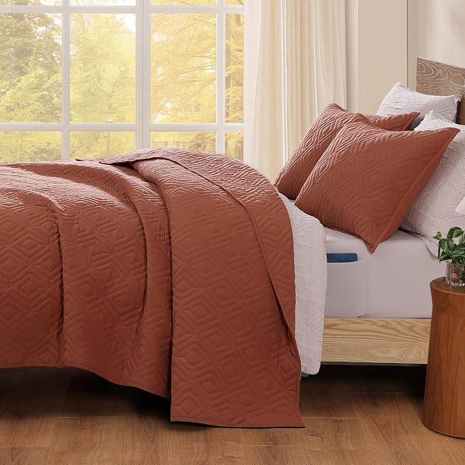 WRENSONGE Queen Quilt-3 Pieces Geometric Autumn Leaf Bedspreads Queen Size - Image 4