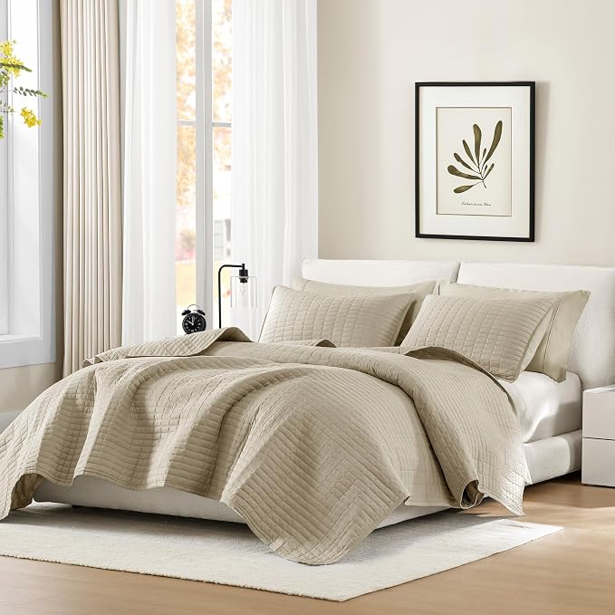 Comfort Spaces Queen Quilt Set Modern Reversible Plaid Coverlet Queen Bedding - Image 2