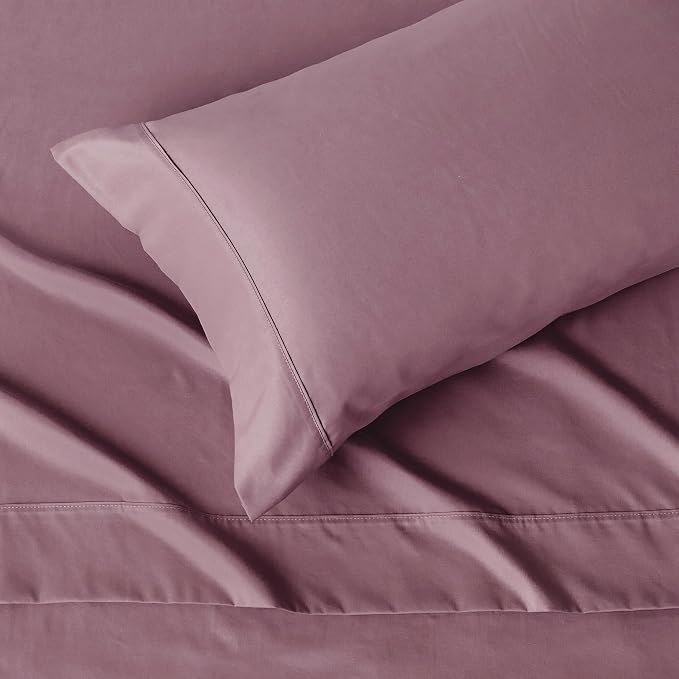 Amazon Basics Lightweight Super Soft Breathable Wrinkle-Free Microfiber 3-Piece - Image 3