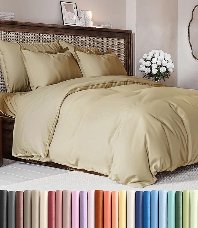 Duvet Cover Queen Size Set by CGKUnlimited