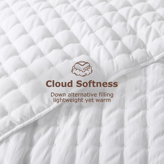WDCOZY White Oversized King Quilt Set, California Cal King Rustic Bedspread - Image 4
