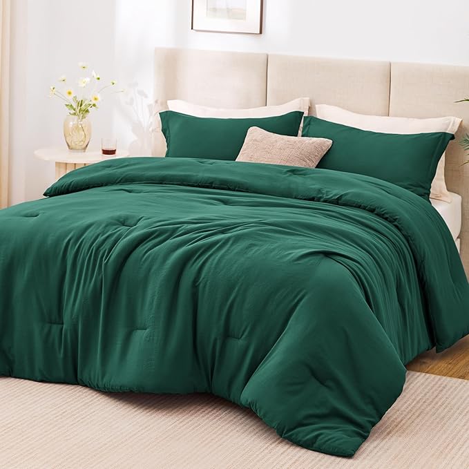 Love's cabin Dark Green King Size Comforter Set, 3-Piece Prewashed Bed Set by Lovescabin