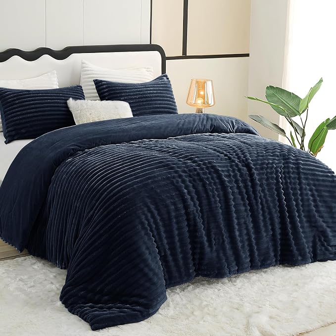 CozyLux Fluffy King Size Comforter Set - Image 9
