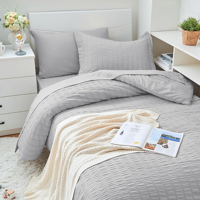 HYMOKEGE Light Grey Twin XL Comforter Set Seersucker 5 Pieces, All Season - Image 2