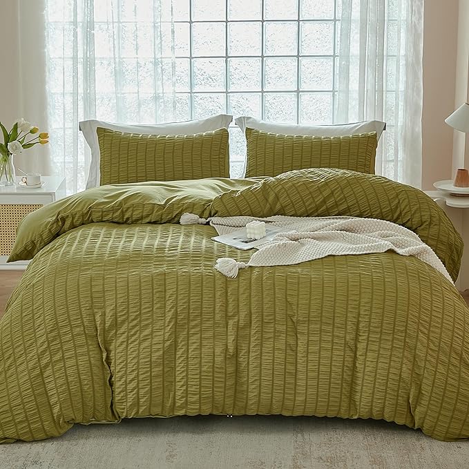 AveLom Olive Green Seersucker Duvet Cover Set King Size, 3 Pieces, Ultra Soft by AveLom