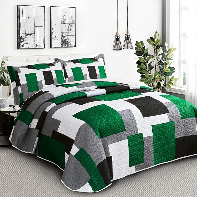Tyrot 3 Piece Green Quilt Set Full/Queen Size Green Black White Geometric - Image 2