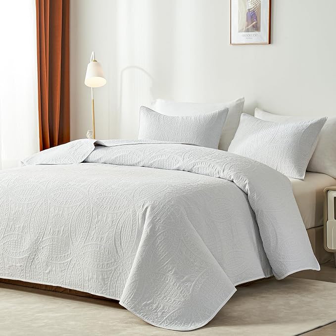 akkialla King Quilt Bedding Set, Lightweight Soft Bedspread Coverlet, Modern - Image 2