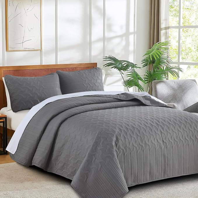 Yiran Grey Quilt Set Queen Size Lightweight Bedspread Ultrasonic Wave Pattern - Image 3