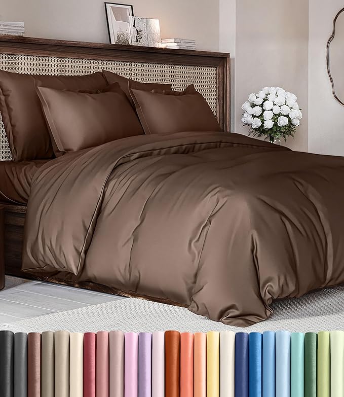 Duvet Cover Queen Size Set by CGKUnlimited