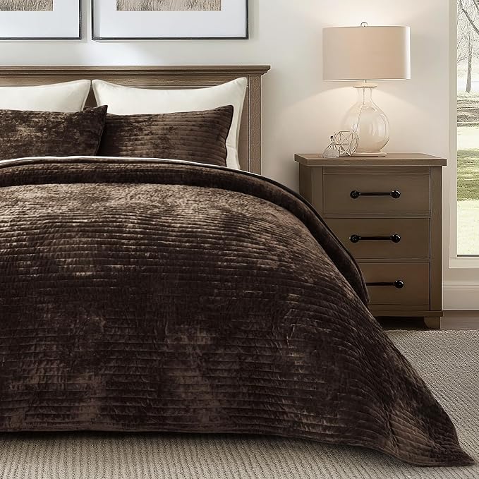 EVERGRACE Velvet Quilt Set Queen Size, Luxurious Soft Striped Channel Bedding - Image 7