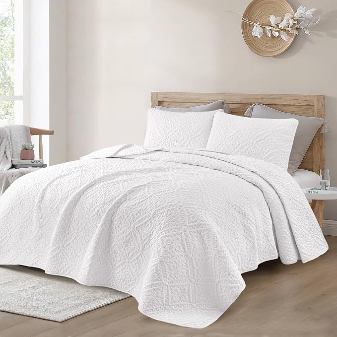 Exclusivo Mezcla California King Quilt Bedding Set, Lightweight Soft Bedspreads - Image 2