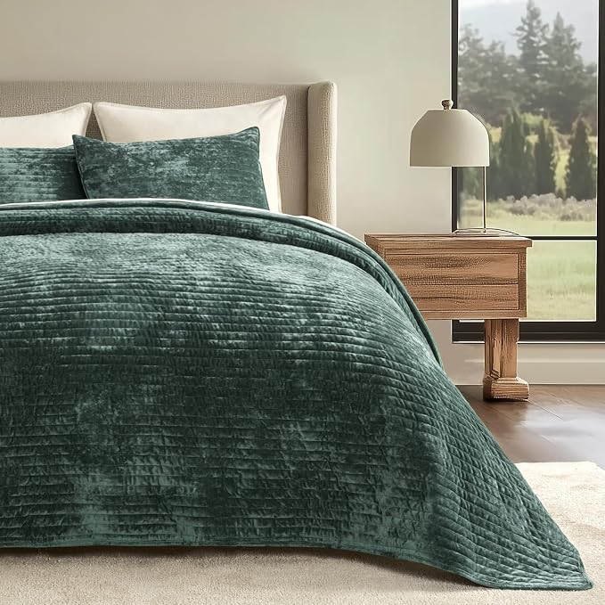 EVERGRACE Velvet Quilt Set Queen Size, Luxurious Soft Striped Channel Bedding - Image 5