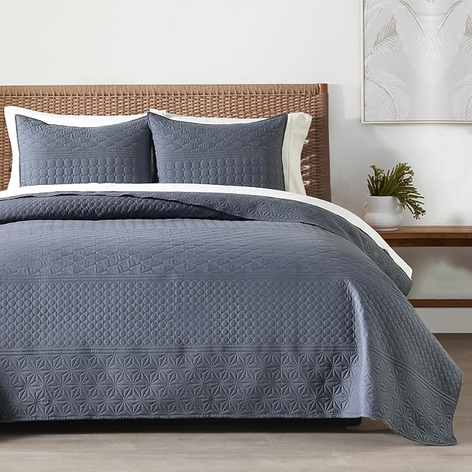 HORIMOTE HOME Steel Blue Queen Size Quilt Set by HORIMOTEHOME