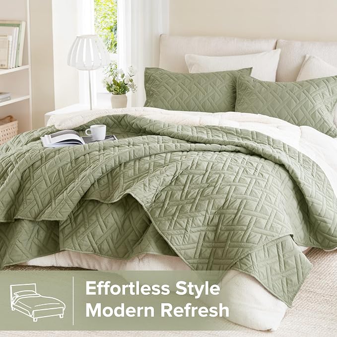 Comfort Spaces Queen Quilt Set Modern Reversible Diamond Coverlet Queen Bedding - Image 2
