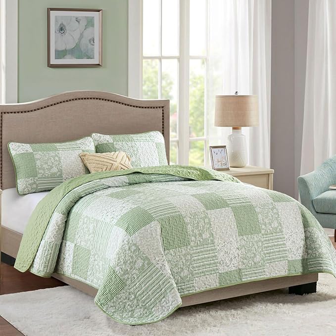 Mybedsoul Light Green Quilt Set King Size, 3 Pieces Plaid Floral Bedspread Set - Image 2