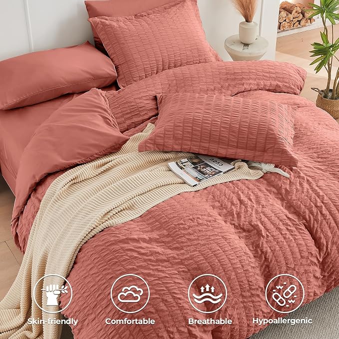 HYMOKEGE Coral King Size Comforter Set Seersucker 7 Pieces, All Season Luxury - Image 3