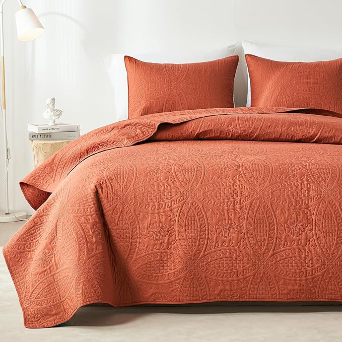 akkialla Queen Quilt Bedding Set, Burnt Orange Ultrasonic Full/Queen Quilt Set by akkialla