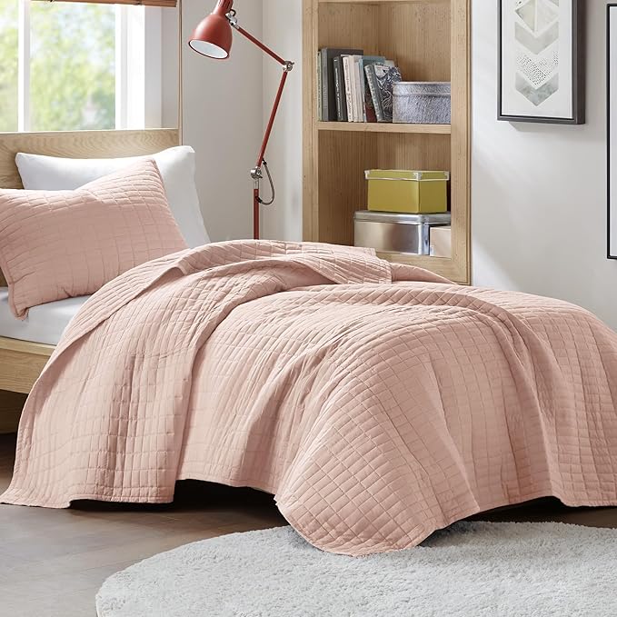 Comfort Spaces Kienna Quilt Set- Double Sided Stitching Design Summer Blanket by ComfortSpaces