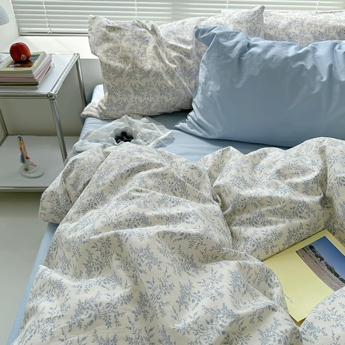 mixinni Blue Floral Duvet Cover Queen Size by mixinni
