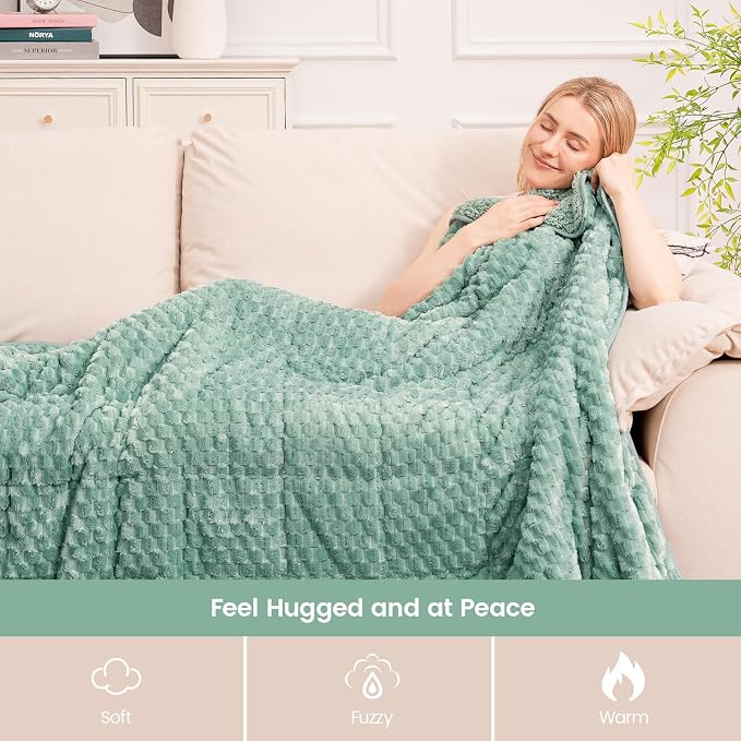 Super Fuzzy Soft Fleece Sherpa Weighted Blanket 15 lbs - Image 4