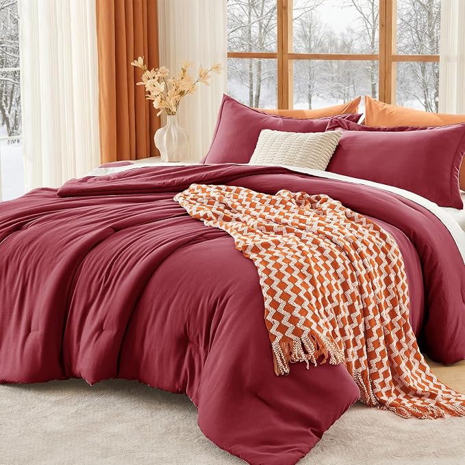 MUXHOMO King Size Comforter Set, All Season Ultra Soft Down Alternative Bedding by MUXHOMO