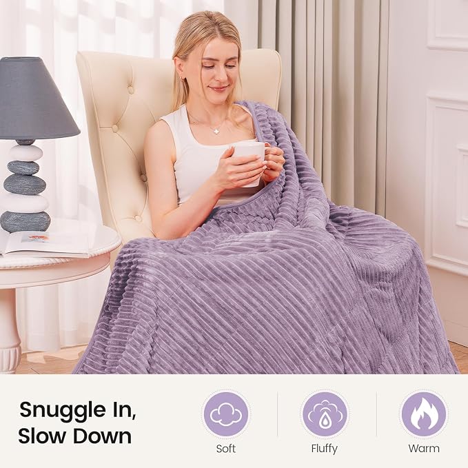 Sherpa Fleece Weighted Blanket - Image 4