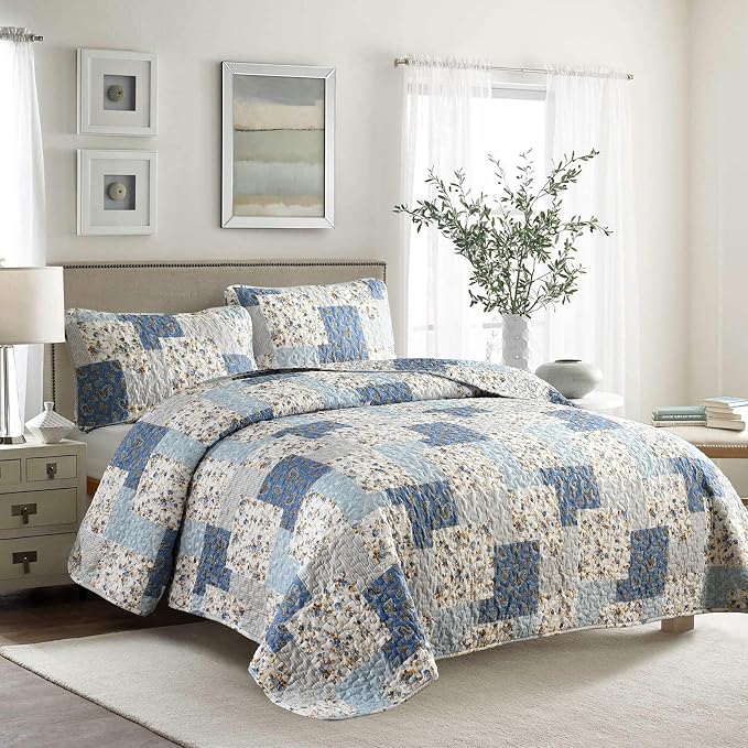 Mybedsoul Light Blue Quilt Set King Size, 3 Pieces Boho Plaid Floral Bedspread - Image 2