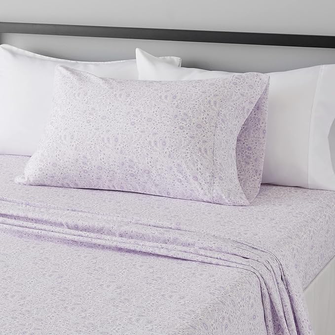 Amazon Basics Lightweight Super Soft Easy Care Wrinkle Free Microfiber 3 Piece by AmazonBasics