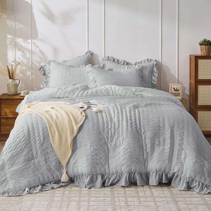 JOLLYVOGUE Light Grey King Comforter Set, 3 Pieces Seersucker Comforters King by JOLLYVOGUE