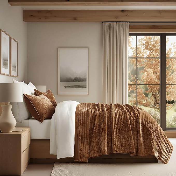EVERGRACE Velvet Quilt Set California King 118'' x 106'', Luxurious Soft - Image 3