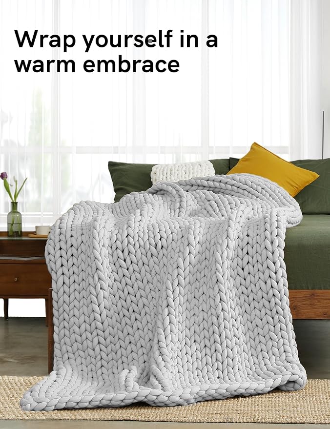 YnM Weighted Blanket, Handmade Chunky Yarn Knitted Design, Soft and Cozy - Image 3
