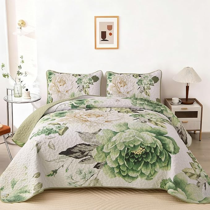 WONGS BEDDING Green Floral Quilt Set King, 3 Pieces Reversible Lightweight by WONGSBEDDING