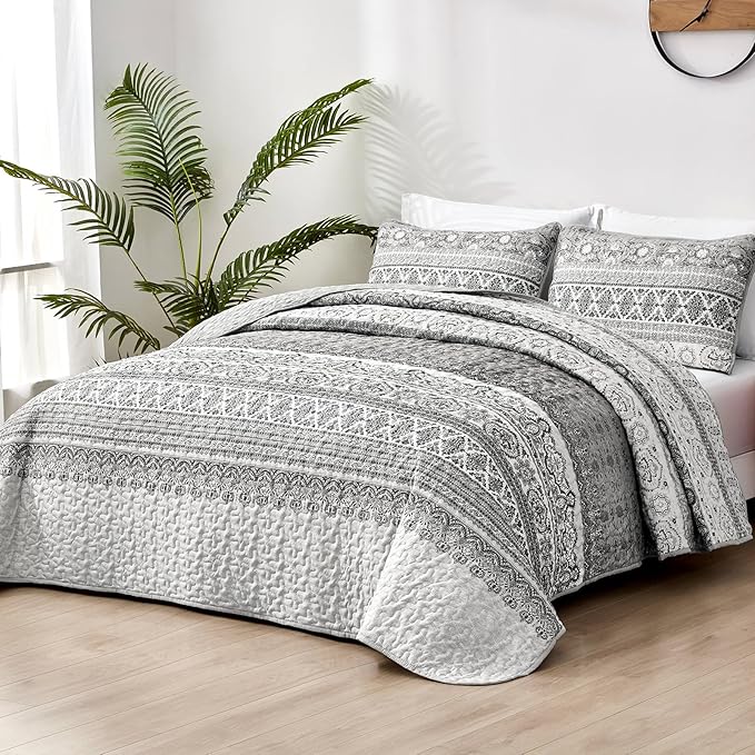 WONGS BEDDING Boho King Quilt Set, Lightweight Microfiber Bed Decor Bedspread - Image 2