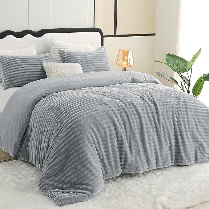 CozyLux Fluffy Queen Comforter Set - Image 9