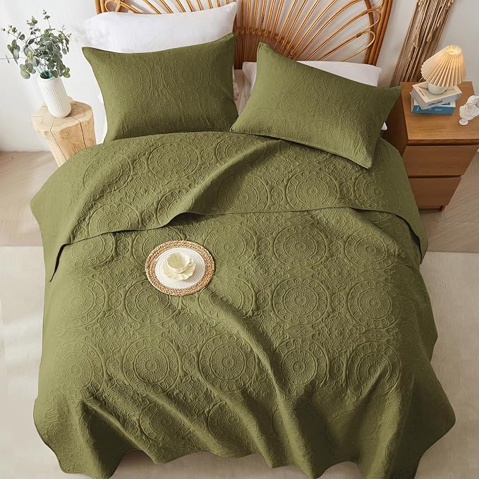 WURUIBO Olive Green Quilt Set Twin Size, Embossing Microfiber Bedspreads - Image 8