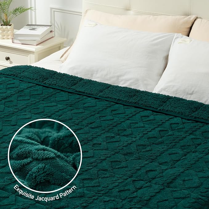 Wemore Weighted Blanket for Adults Twin Size 15 lbs, Dual Sided Soft Fuzzy - Image 5