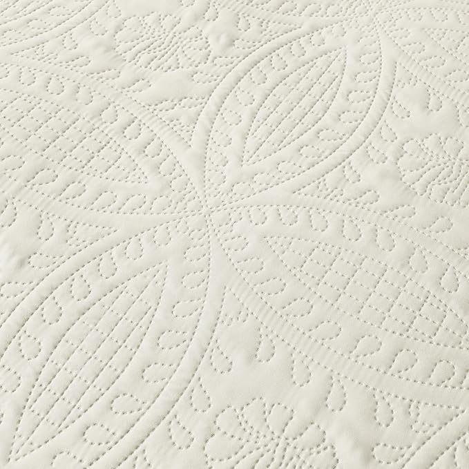 akkialla King/Cal King Quilt Set, Cream Lightweight Bedspread - Image 6