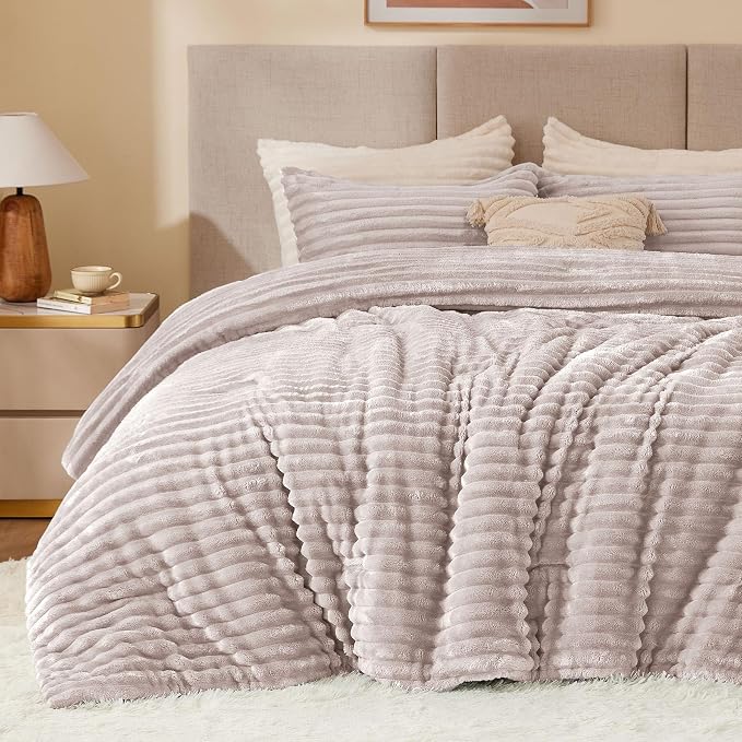 BEDELITE Fleece Queen Comforter Set -Super Soft & Warm Fluffy Lotus Pink Bedding by BEDELITE