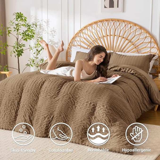 HYMOKEGE Brown Duvet Cover Queen Size, Ultra Soft 3-Piece Seersucker Duvet - Image 2