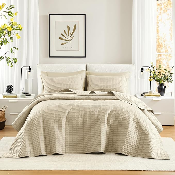 Comfort Spaces Ivory Oversized Queen Quilt Set 102"x118" Bedspread Quilted by ComfortSpaces
