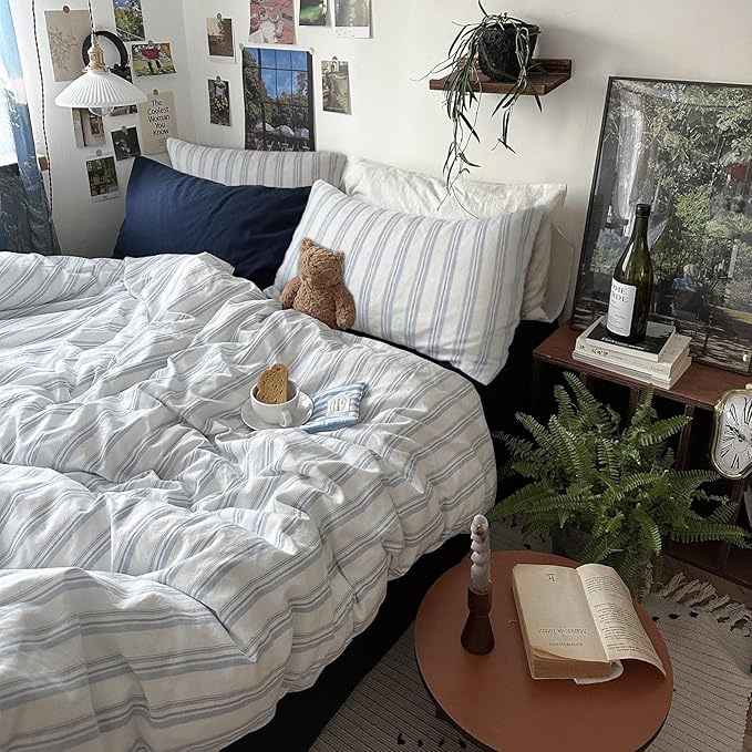 mixinni Vintage Blue & White Striped Duvet Cover Set by mixinni