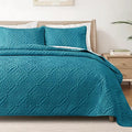 Exclusivo Mezcla California King Quilt Bedding Set, Lightweight Soft Bedspreads by ExclusivoMezcla