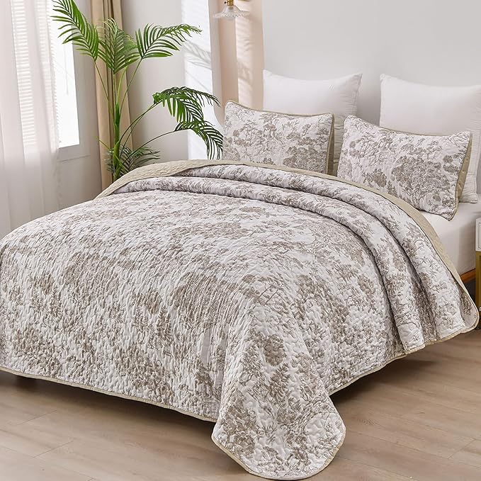 WONGS BEDDING Botanical Quilt Set Queen Size, Khaki 3 Pieces Toile Floral by WONGSBEDDING