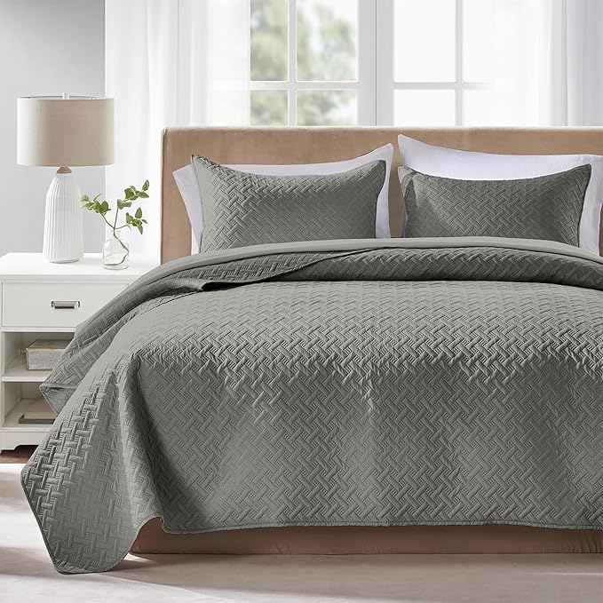 FLYMME Queen Quilt Bedding Set Dark Grey Lightweight Bedspreads Full Size by FLYMME