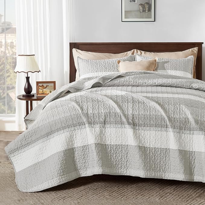 Andency California King Quilt Set by Andency